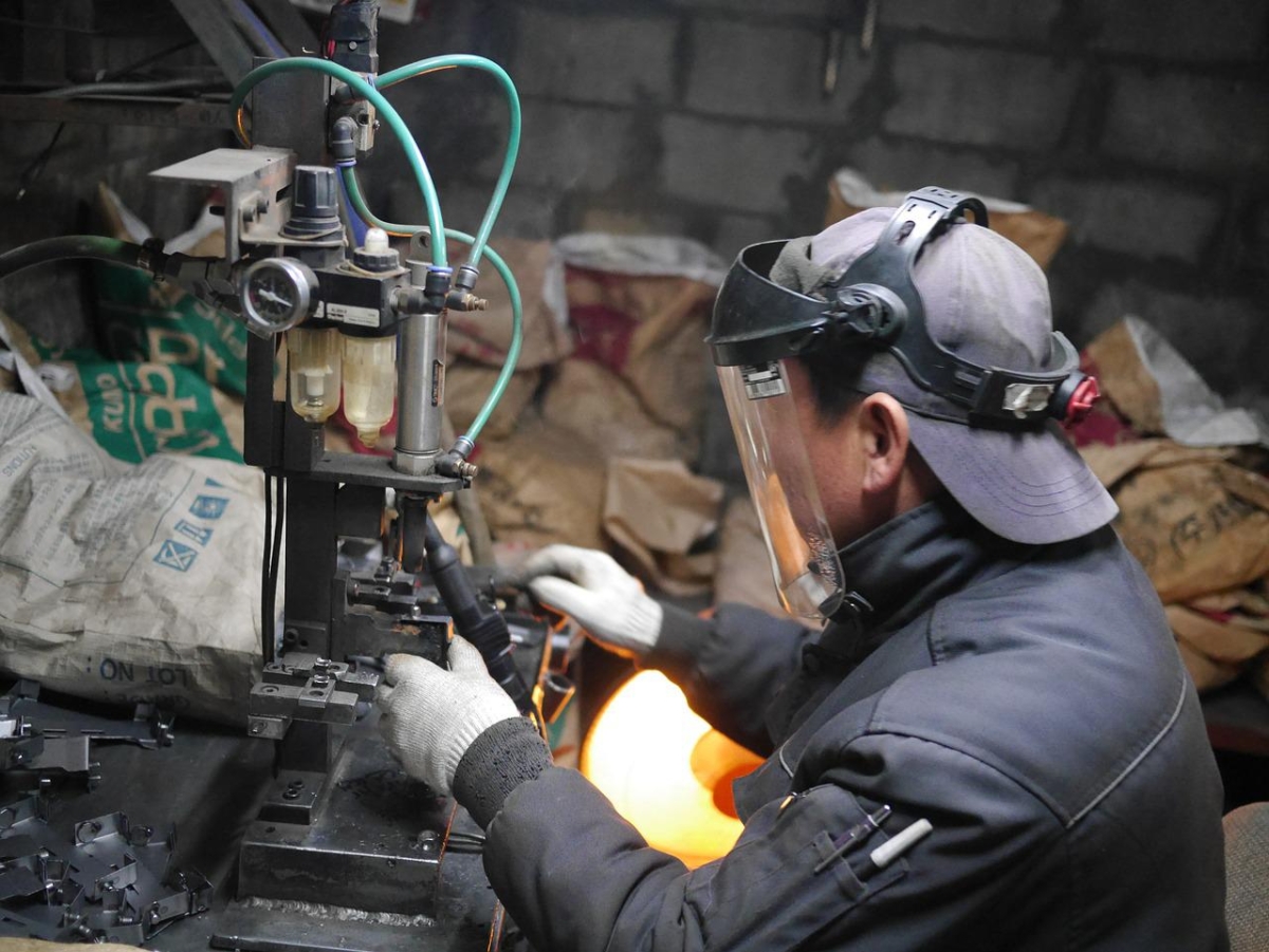 welding, weld, spot-630618.jpg